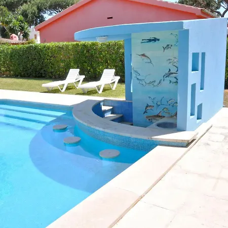 Villa Spacious In With Barbecue Vilamoura