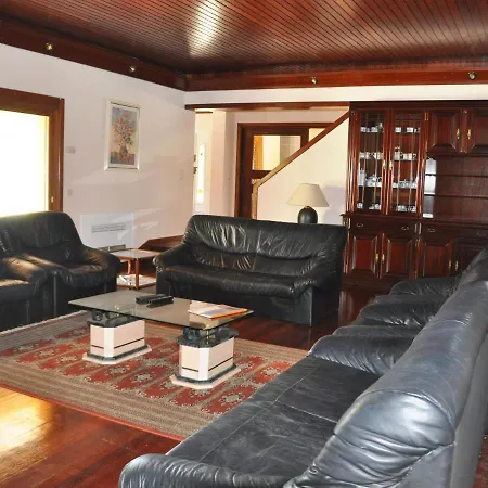 Villa Spacious In With Barbecue *