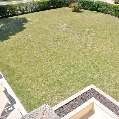 Villa Spacious In With Barbecue