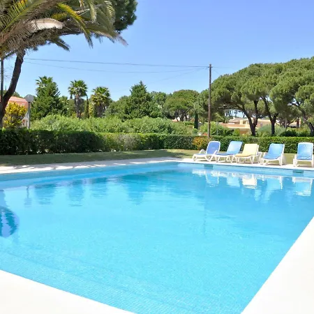 Spacious In With Barbecue Villa