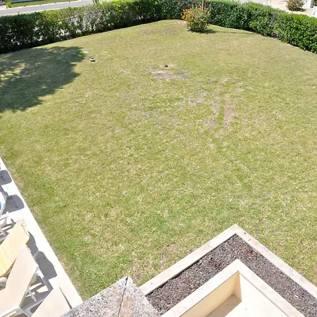In With Private Pool & Bbq 维拉摩拉