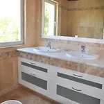 Villa Villa In Vilamoura With Private Pool & Bbq *